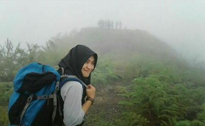 Pendaki Cantik Gunung Hauk 1325 Mdpl, by Zooekma Gunung Hauk, Puncak Hauk, Jalur Pendakian Gunung Hauk 1325 Mdpl