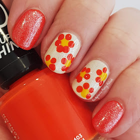 Summer-flowers-nail-art.jpg