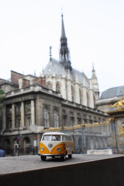 Outside of Sainte Chapelle