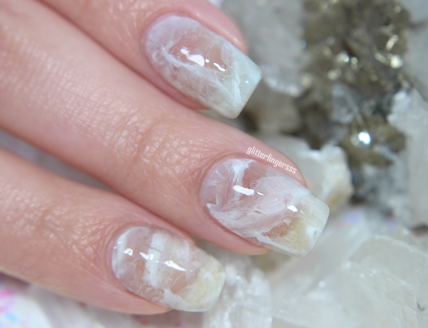 Everything You Want To Know About Nail Rhinestone - MEP 14 Blogs