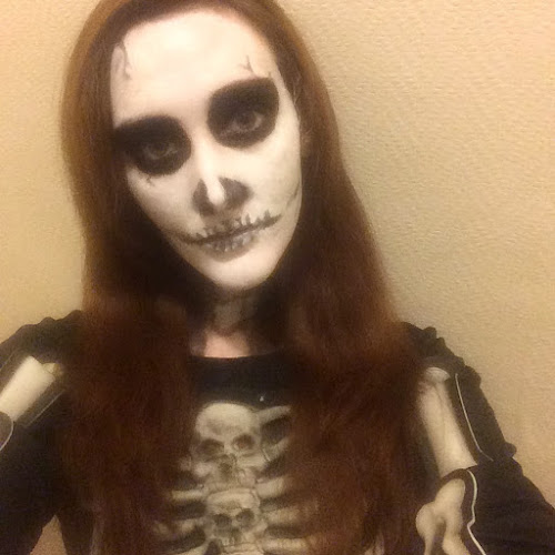 The Stains You Need To Know How To Beat This Halloween Including Fake Blood Silly String And More All These Interiors