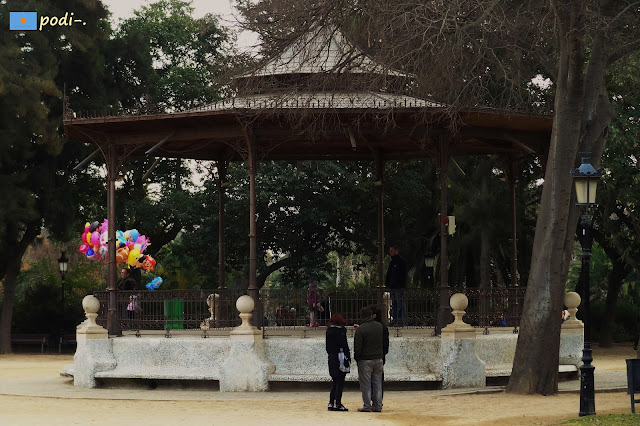 parc ciutadella quiosco cascada