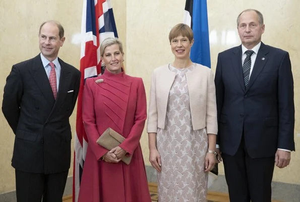 Countess Sophie wore Catherine Walker wool-crepe coatdress and Prada suede pumps carried Sophie Habsburg clutch. President Kersti Kaljulaid