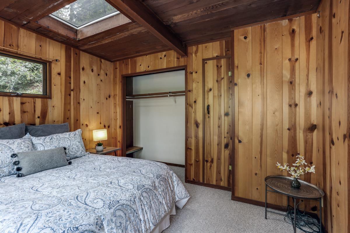 TINY HOUSE TOWN Ben Lomond Cabin (420 Sq Ft)