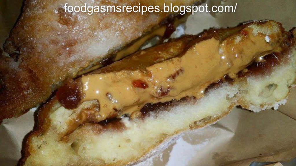 Deepfried peanut butter and jelly sandwiches Food Gasms Recipes