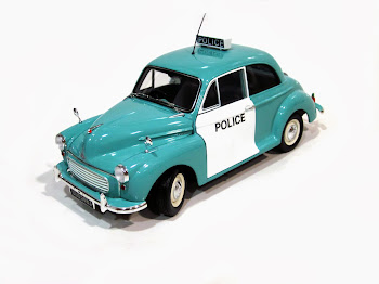 Morris Minor 1000 Police Car UK '63 - Minichamps