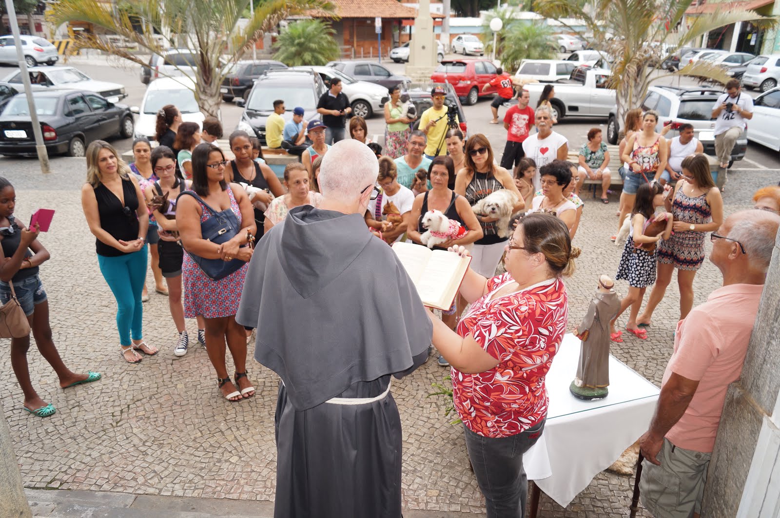 Bênção dos animais na festa de São Francisco de Assis