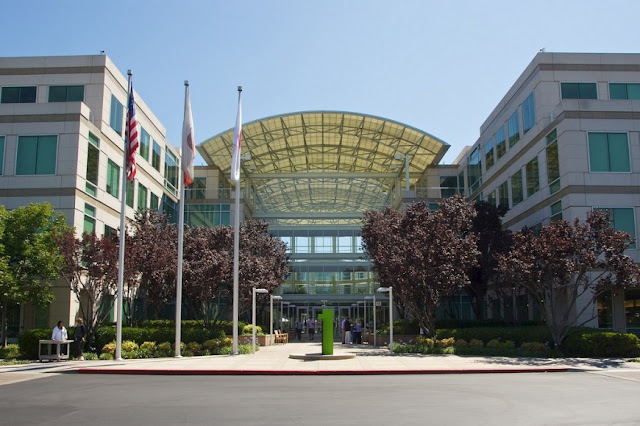 applehq-870x579.jpg