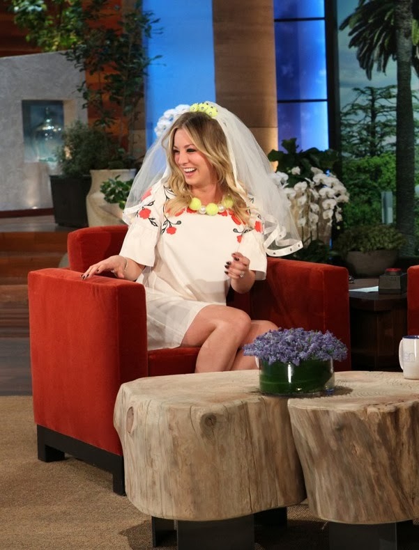 Red Carpet Dresses Kaley Cuoco The Ellen DeGeneres Show 2013