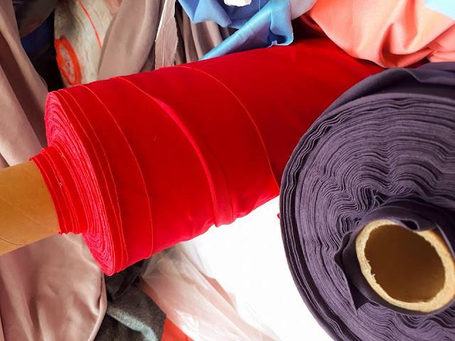 Chuyên bán vải thun poly 4 chiều họa tiết, màu giãn 4 chiều tại Thủ Dầu Một - Bình Dương