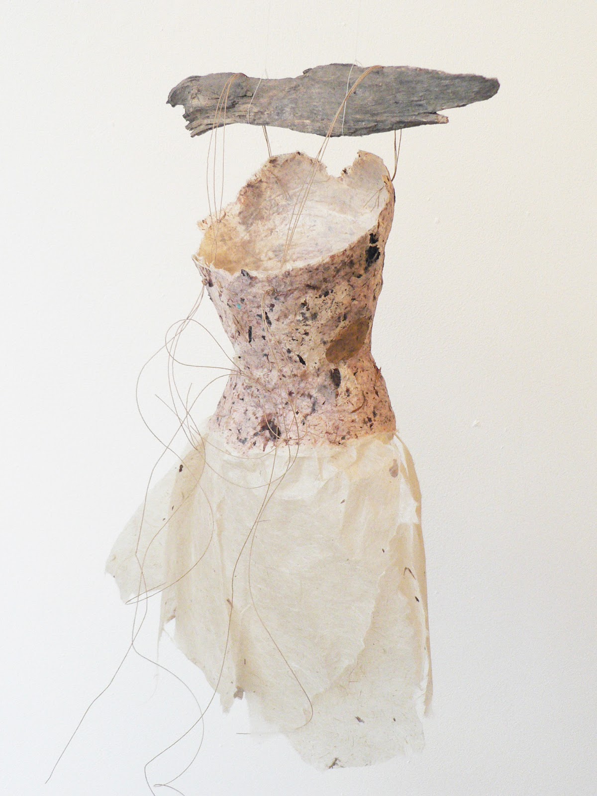 art studio atelier28: give us a twirl: a dress made of paper