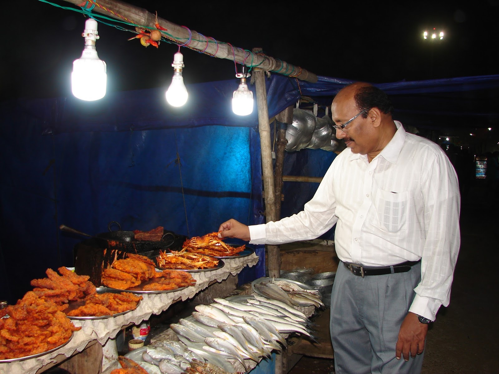 Raghu's column! Seafood along Marine drive and the beach in Puri.