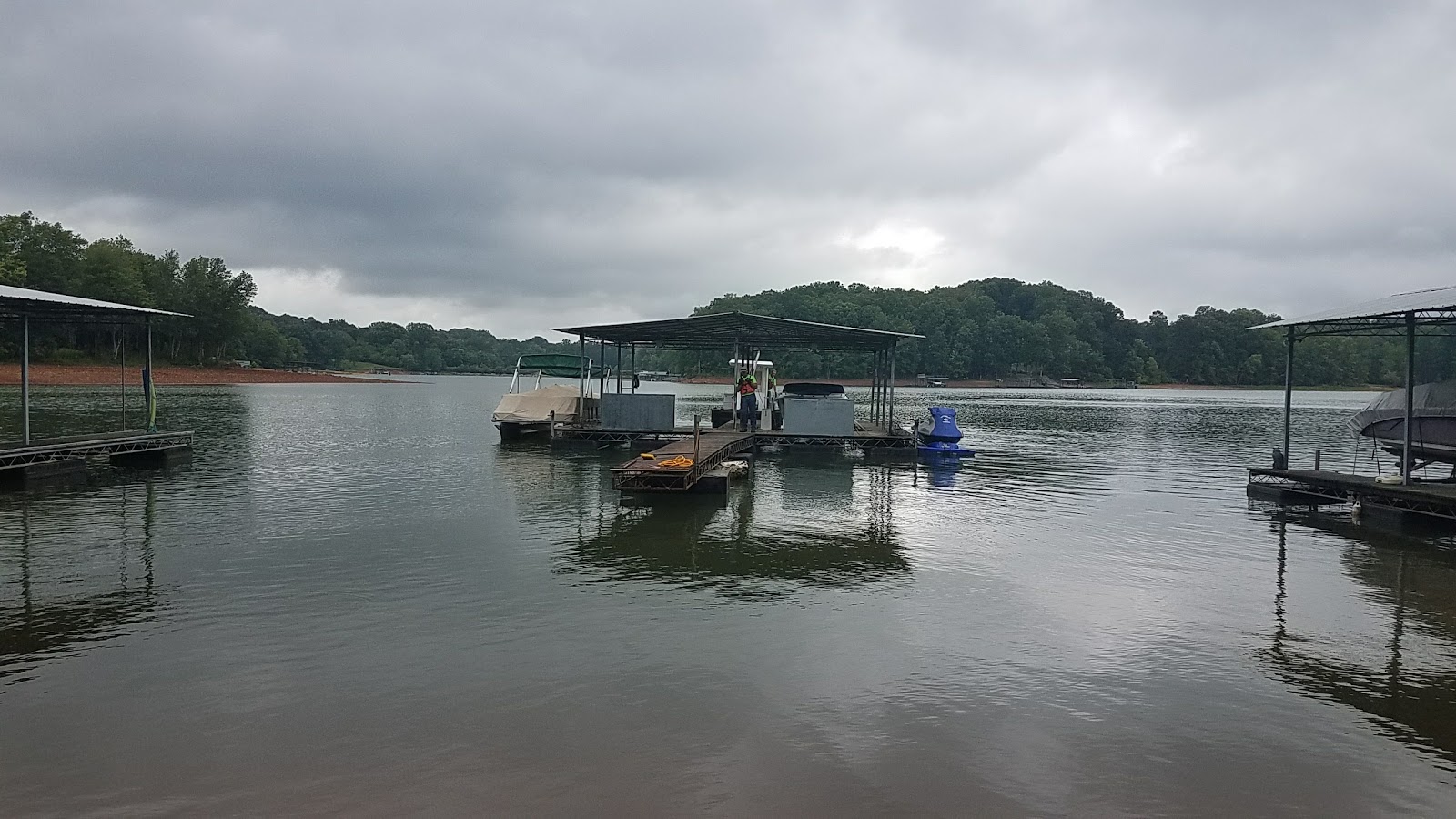Moving dock lake lanier garetorder