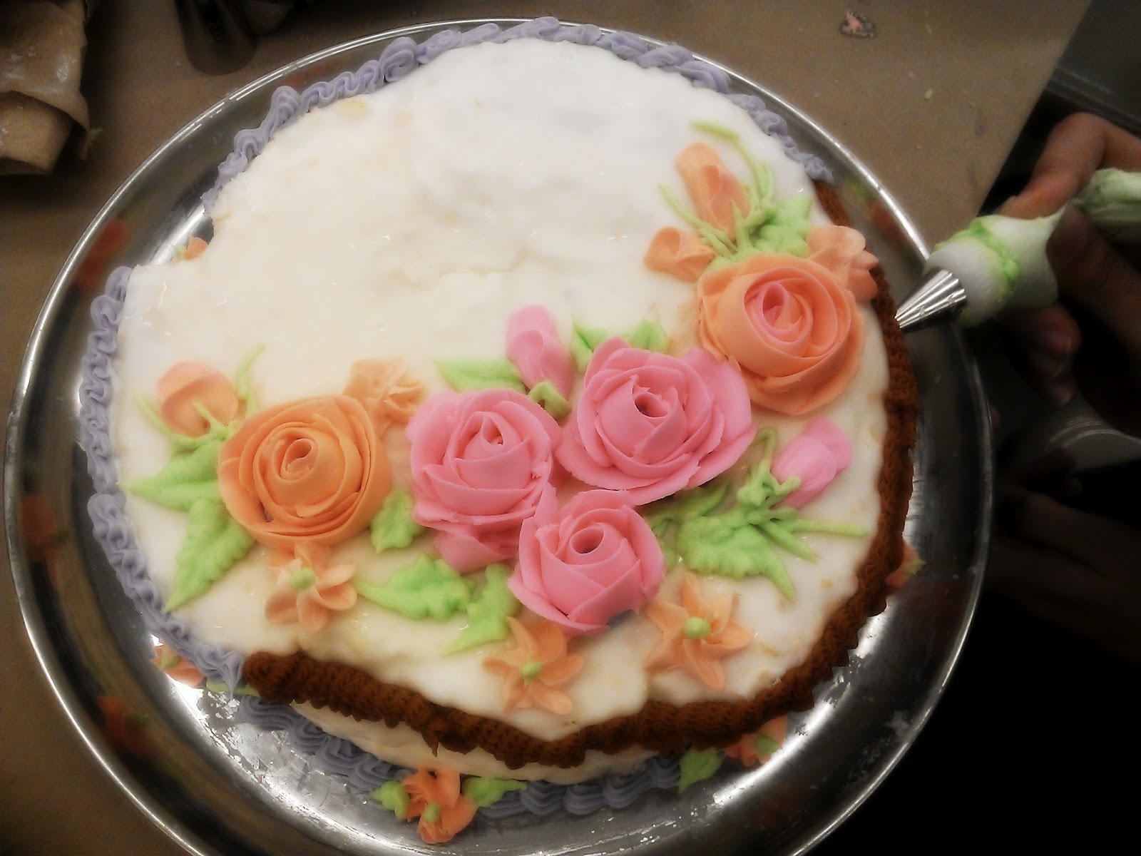 * Treat your tongue * Wiltons Cake Decorating Class