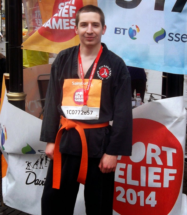 Sainsbury's Sport Relief 2014 Mile Fun Run on March 23 - picture on Nigel Fisher's Brigg Blog