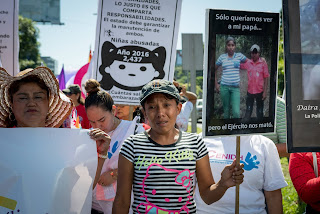 Elea Valle exige justicia en una manifestación a fines de noviembre en Managua.