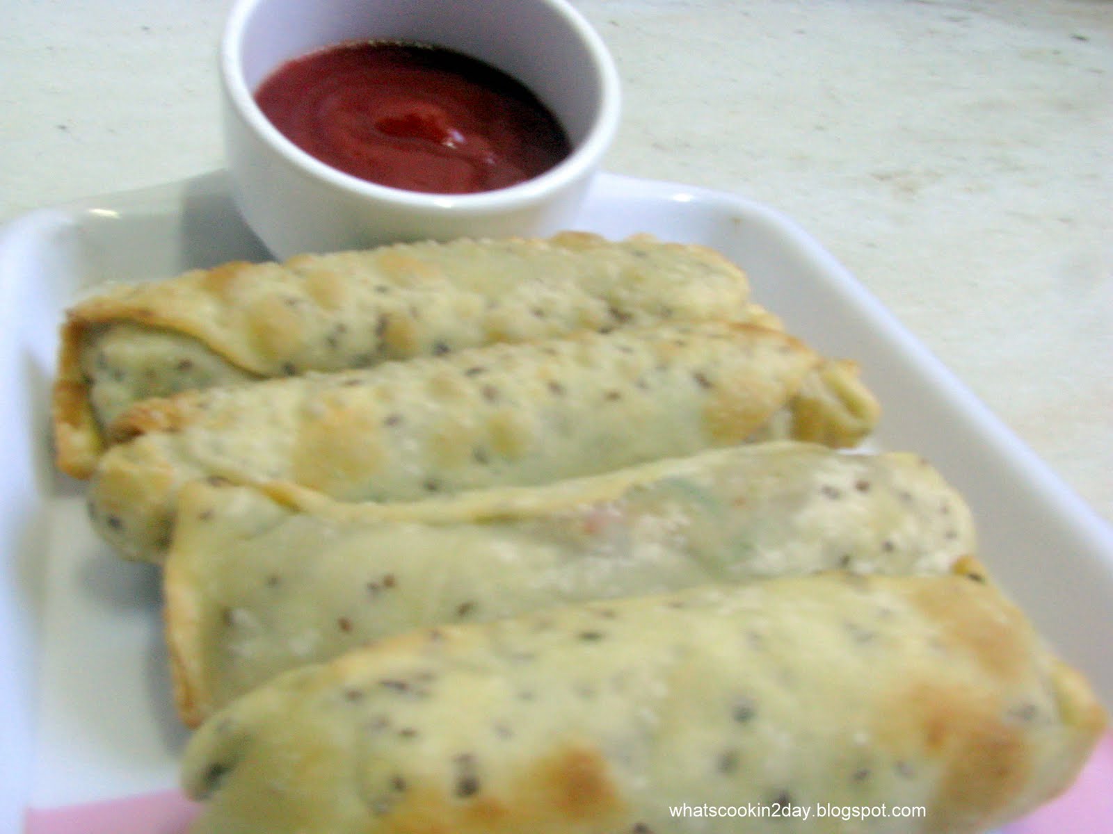 PAVITRA'S KITCHEN Veg Paneer Cigar Rolls