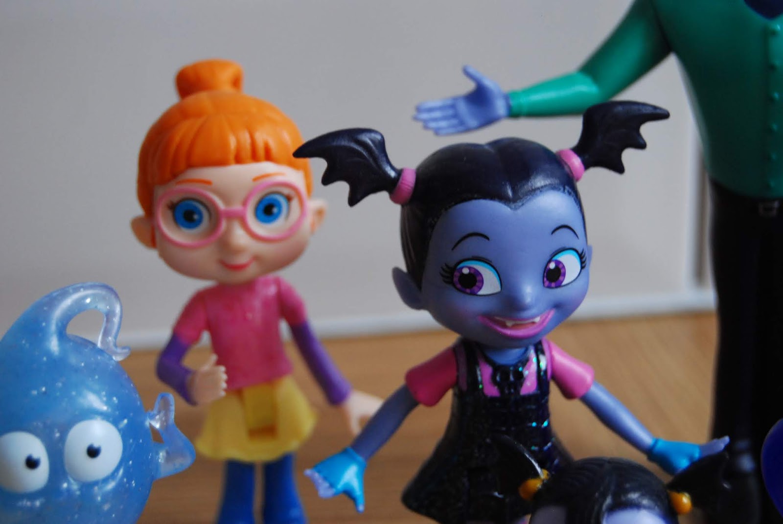 vampirina smyths