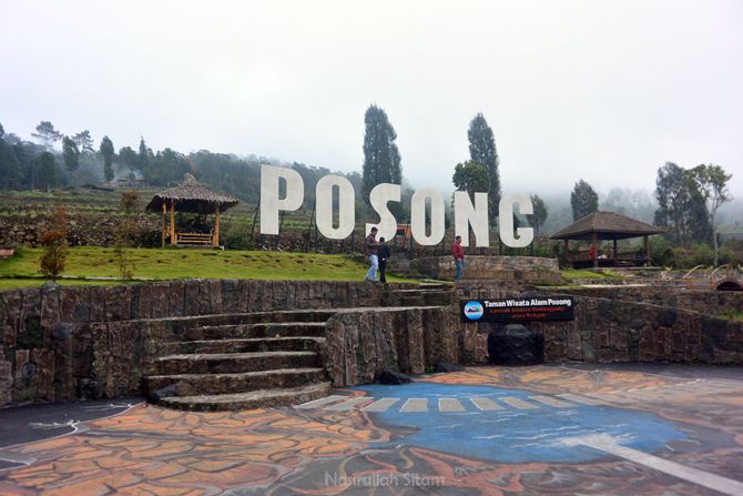 Taman Wisata Posong menjelang pagi hari