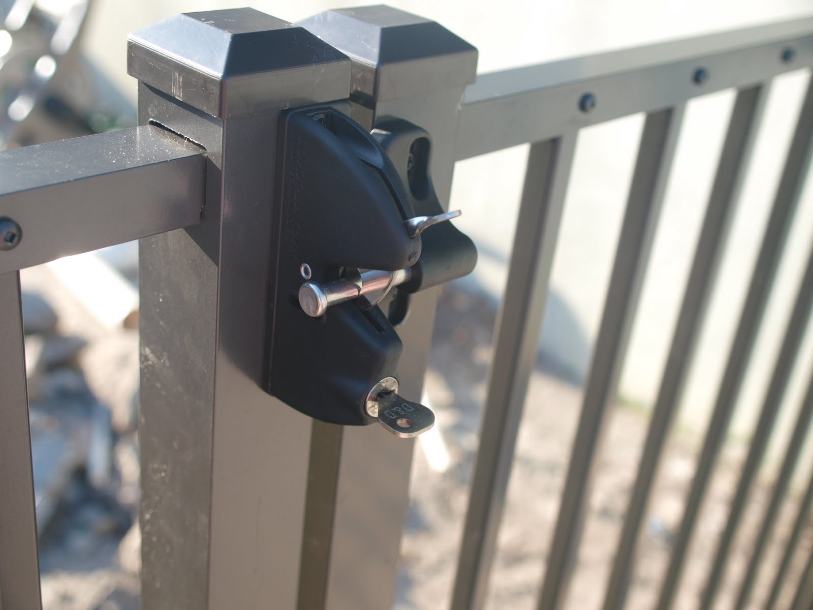 The New Blue Pool Fences & Gates