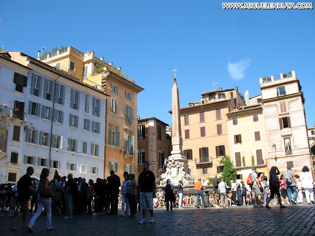 Piazza della Rotonda