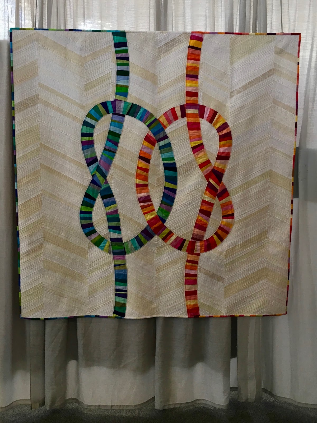 ellyn's place quilt con fun part three. QUILTS!