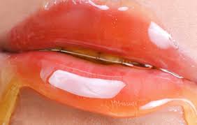 Cara Memerahkan Bibir Cara Memerahkan Bibir