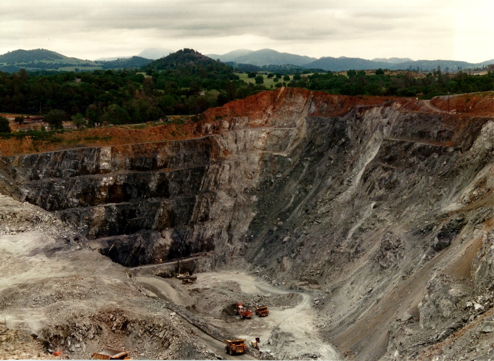 Geo Gold Emmons Jamestown Gold Mine, CA Mother Lode Exposed in Open Pit