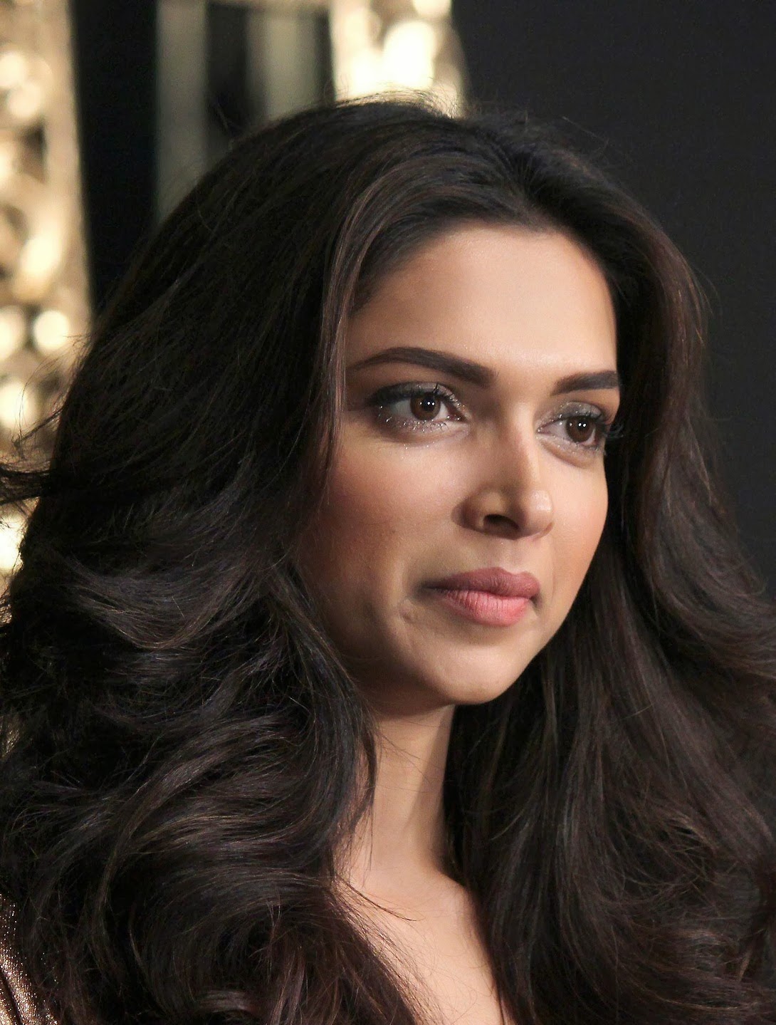 High Quality Bollywood Celebrity Pictures Deepika Padukone Looks Sexy In A Shiny Silk Dress At