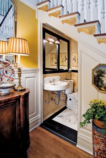 Eye For Design: Decorating Traditional, Old World Style Powder Rooms