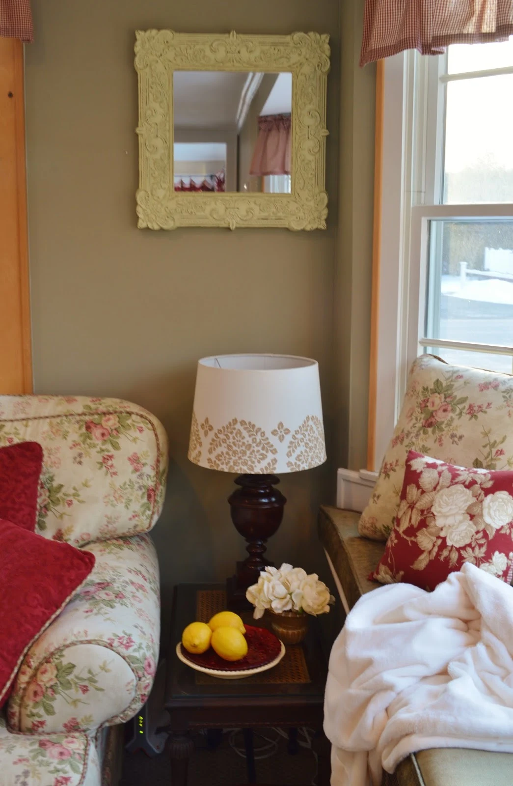 Cottage Style Living Room Decor Ideas
