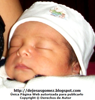 Bebé Foto de un bebé días de nacido por Jesus Gómez