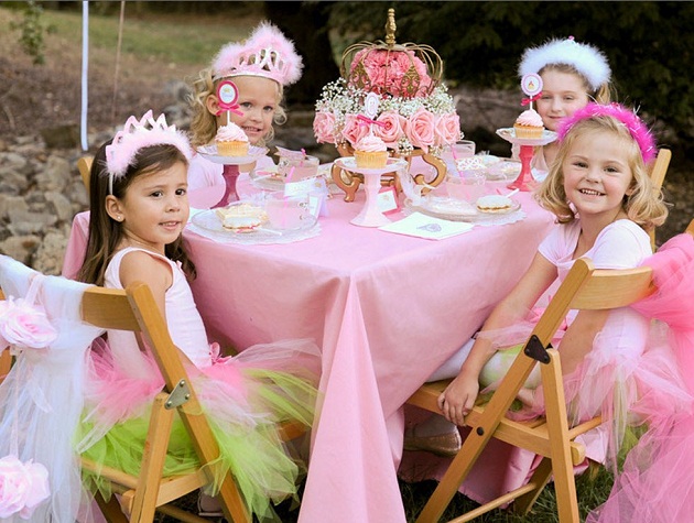 Princess Birthday Party Ideas: A DIY Fairytale Princess Birthday Party - BirdsParty.com