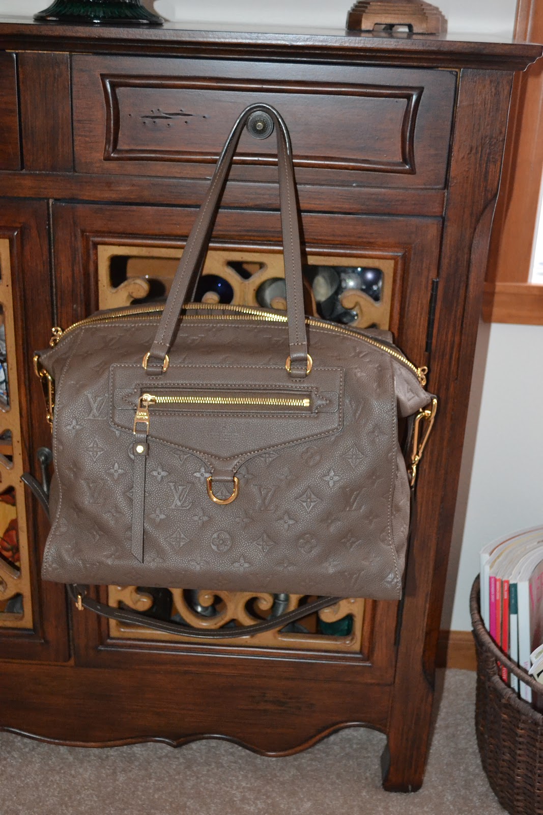 Mom&#39;s Got a Brand New Bag: Louis Vuitton Empriente Lumineuse PM in Ombre!
