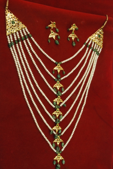 Hyderabadi Bridal Wedding Jewelry ~ Jewellery India