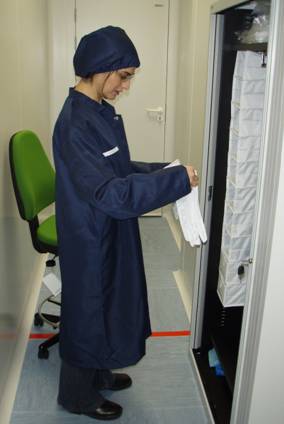 NORMAS DE SEGURIDAD EN UNA SALA DE CÓMPUTO