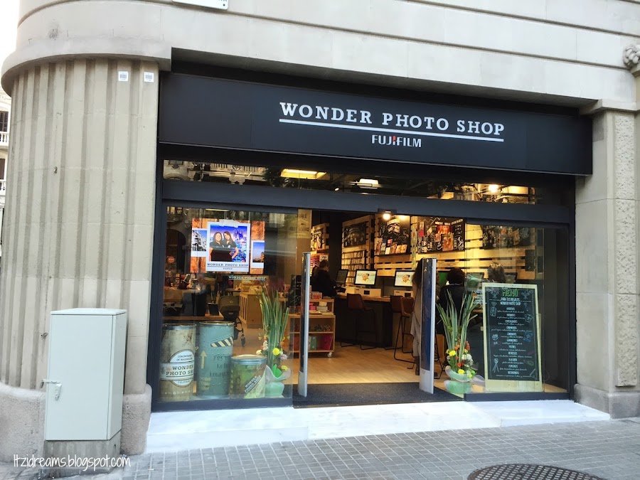 Wonder Photo Shop Barcelona, Fujifilm, Scrapbooking, 