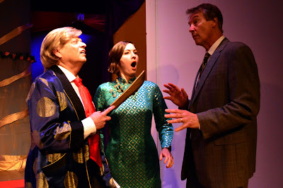 Review: Group Rep Presents Rare View of THE CHINESE WALL  Image