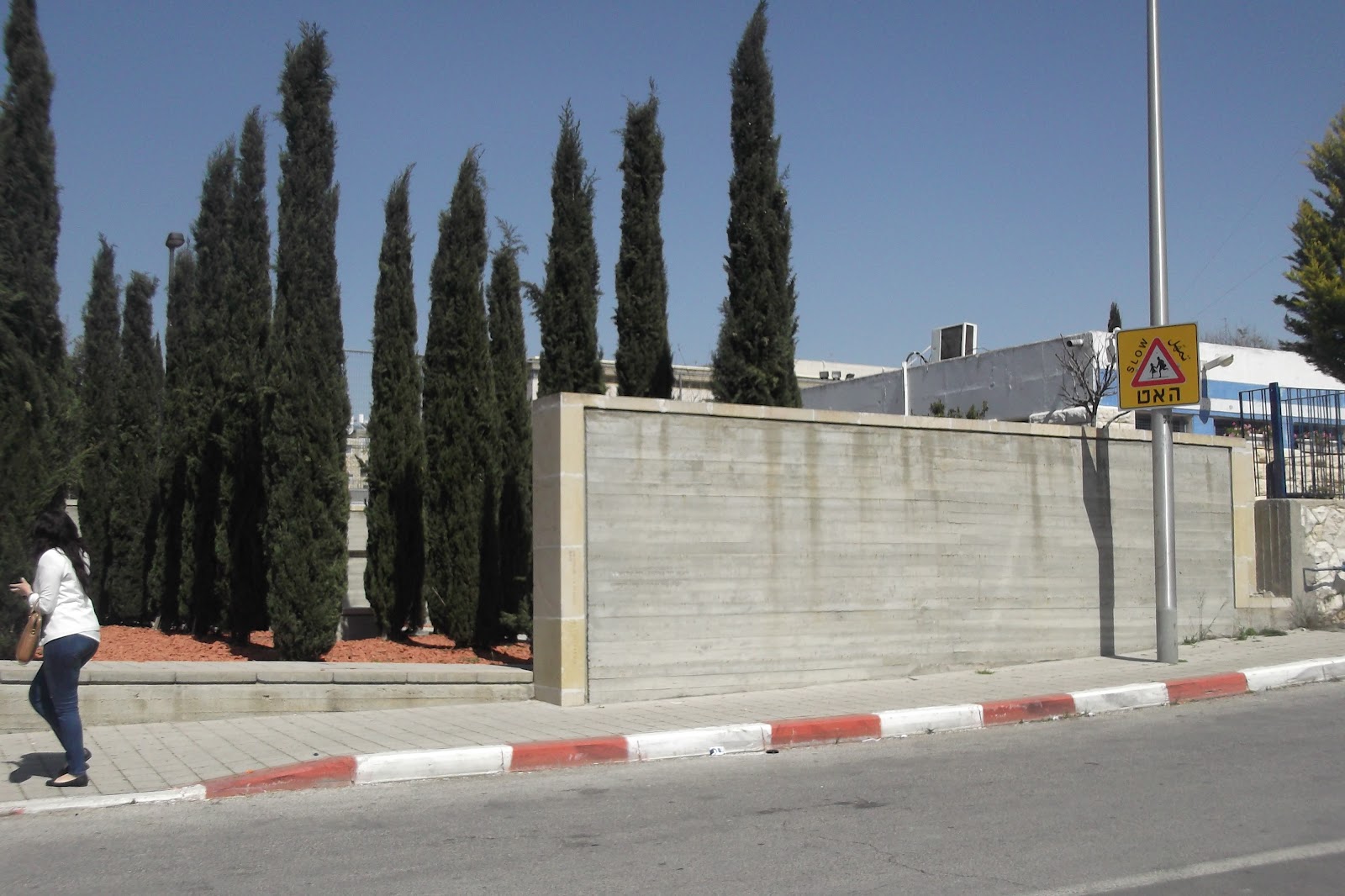 walkable jerusalem a memorial to bad urbanism on derech beit lechem