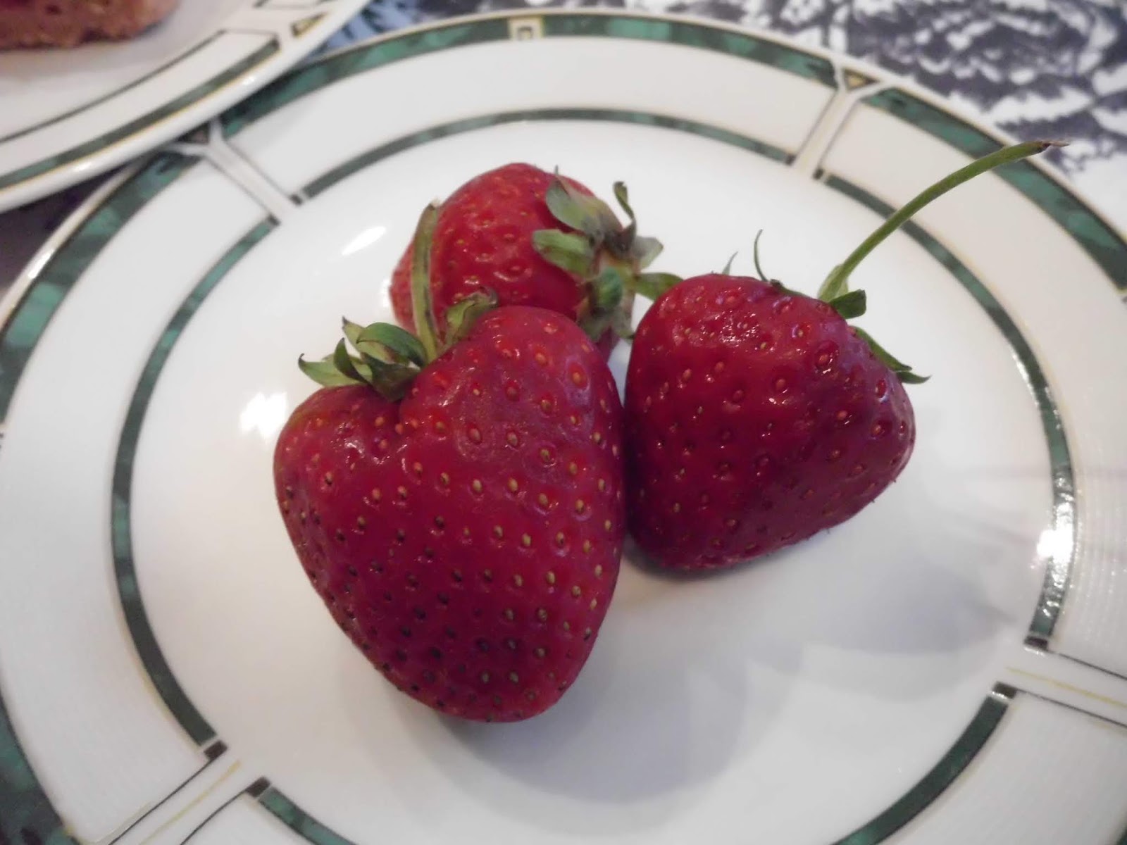 Connys eigene Welt: Erdbeer- Chili Marmelade mit weißer Schokolade
