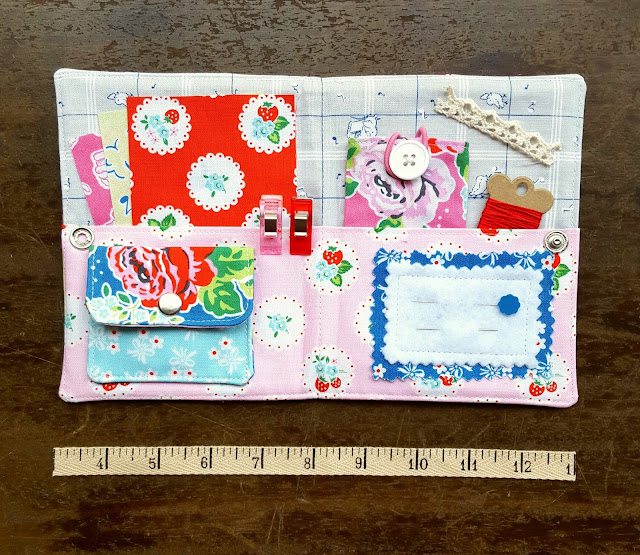 Strawberry Biscuit Sewing Kit from tutorial by Heidi Staples of Fabric Mutt