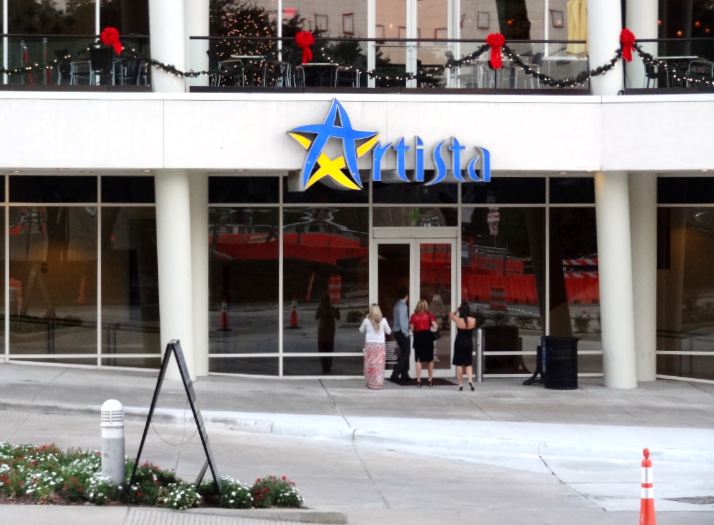 Houston in Pics Artista Restaurant at Hobby Center for the Performing