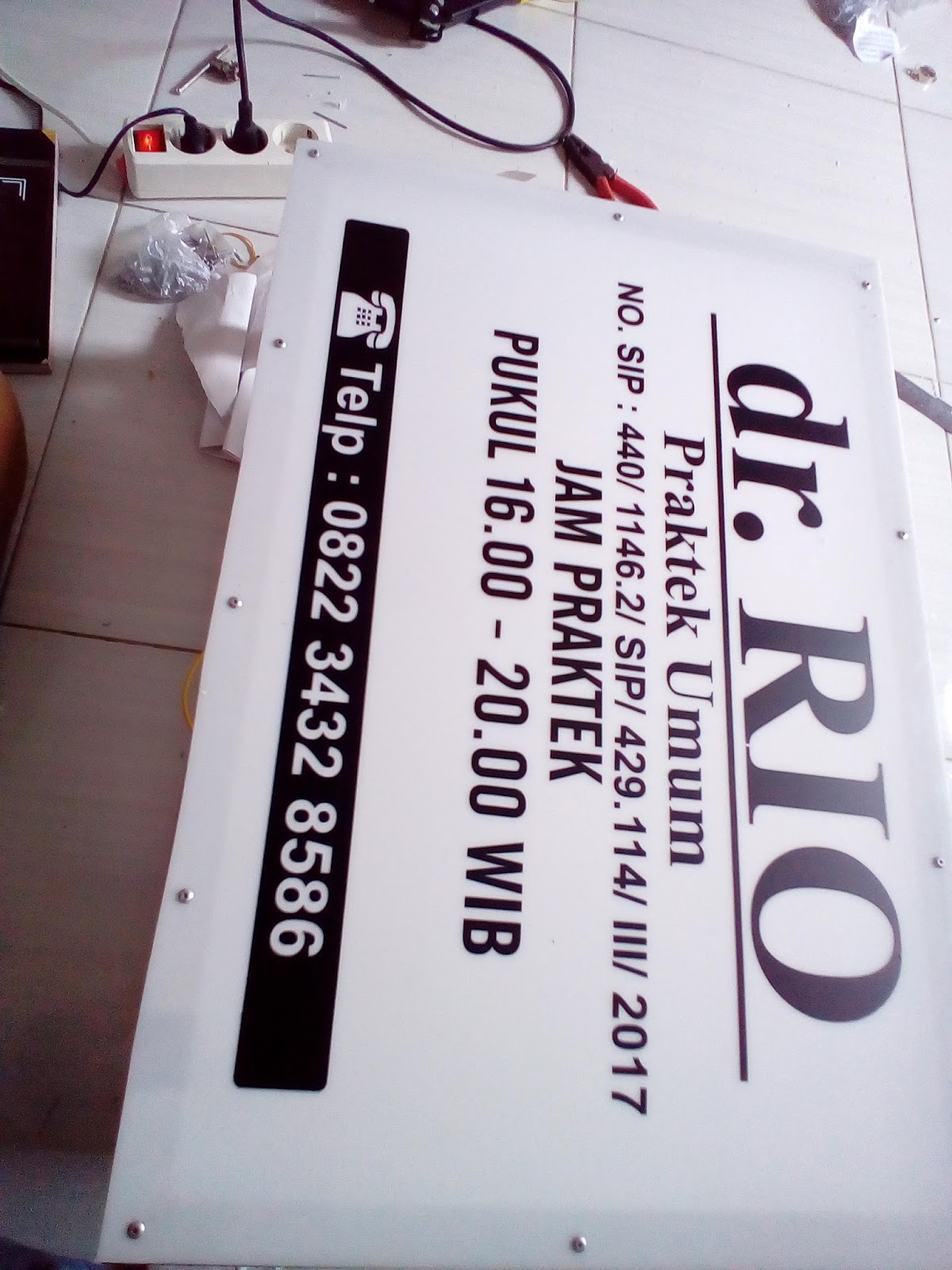 Neonboxbanyuwangi BANYUWANGI PERCETAKAN MURAH