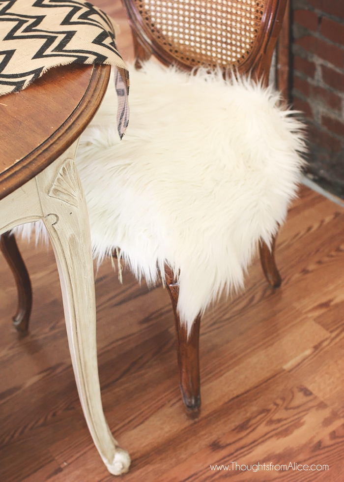 21 Elegant Sheepskin Dining Chair Covers