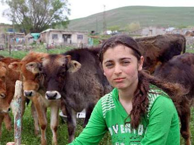 mal gibi satılmaya isyan mal gibi satılmaya isyan