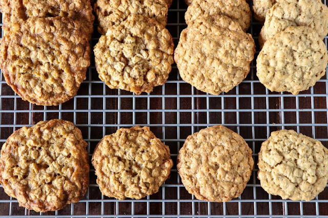 How to Make the BEST Oatmeal Cookies Image