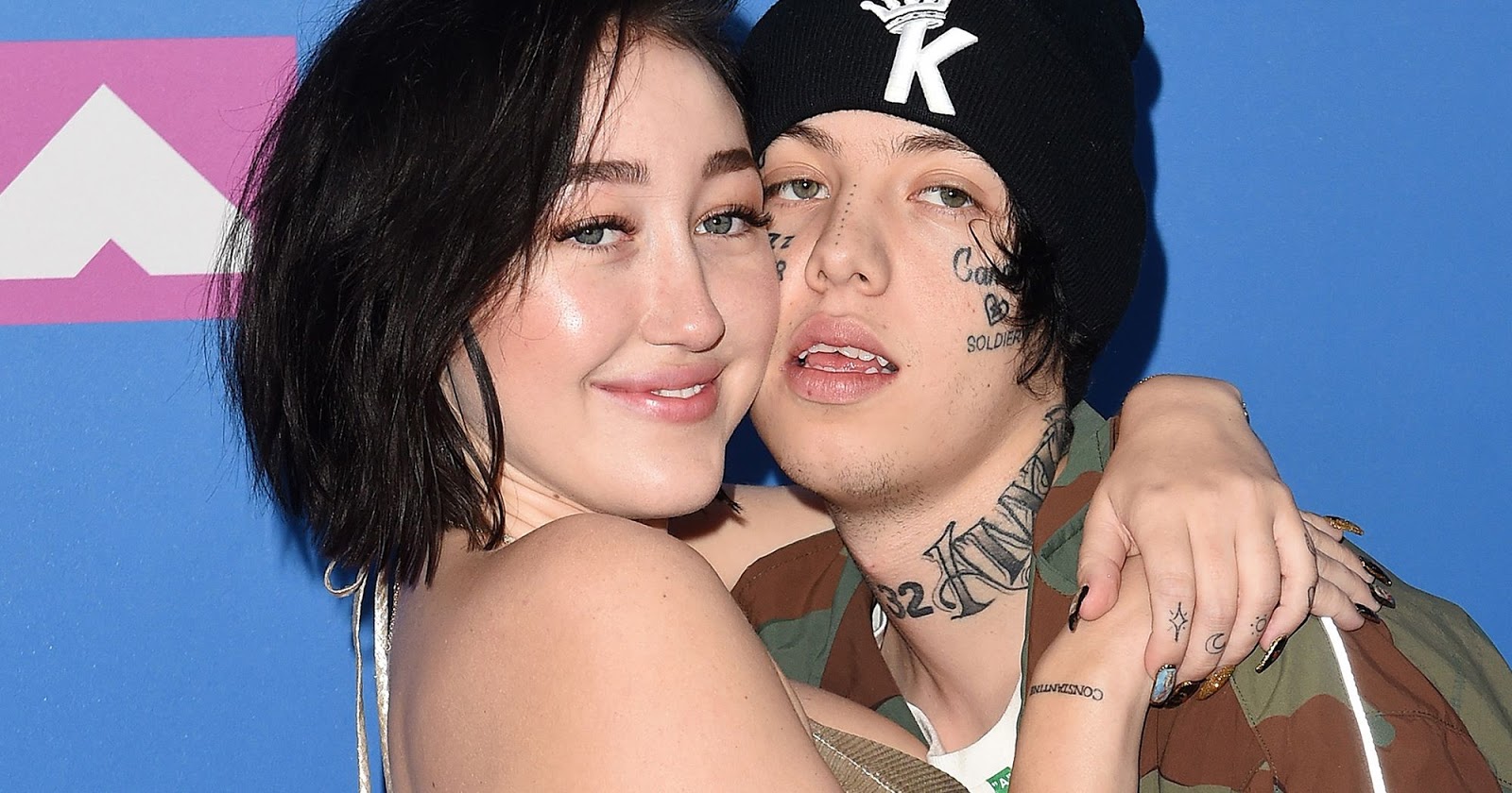 noah cyrus tears selling noah cyrus is selling her crocodile tears my gossip gang noah cyrus tears selling noah cyrus is selling her crocodile tears my gossip gang