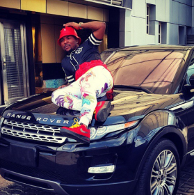 2 Singer Oritsefemi Crashes His New Range Rover Evogue