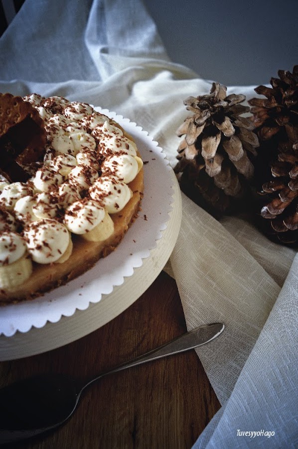 TARTA DE PLÁTANO Y CARAMELO SALADO O BANOFEE PIE - TuvesyoHago
