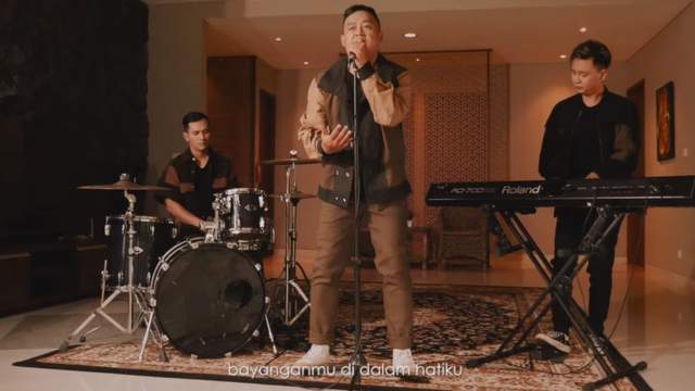 Lirik Lagu Goliath - Memilih Dia Lirik Lagu Goliath - Memilih Dia